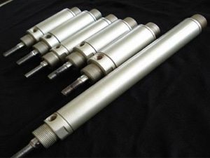 �͸׏S���v�vҺ���͸�׃ɫ��ԭ��